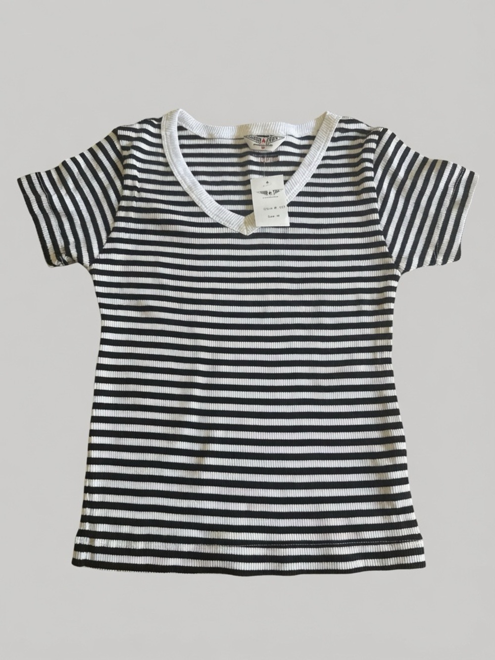 Hard Tail Forever Black White Striped V-Neck Ribbed Tee Shirt Size M NWT